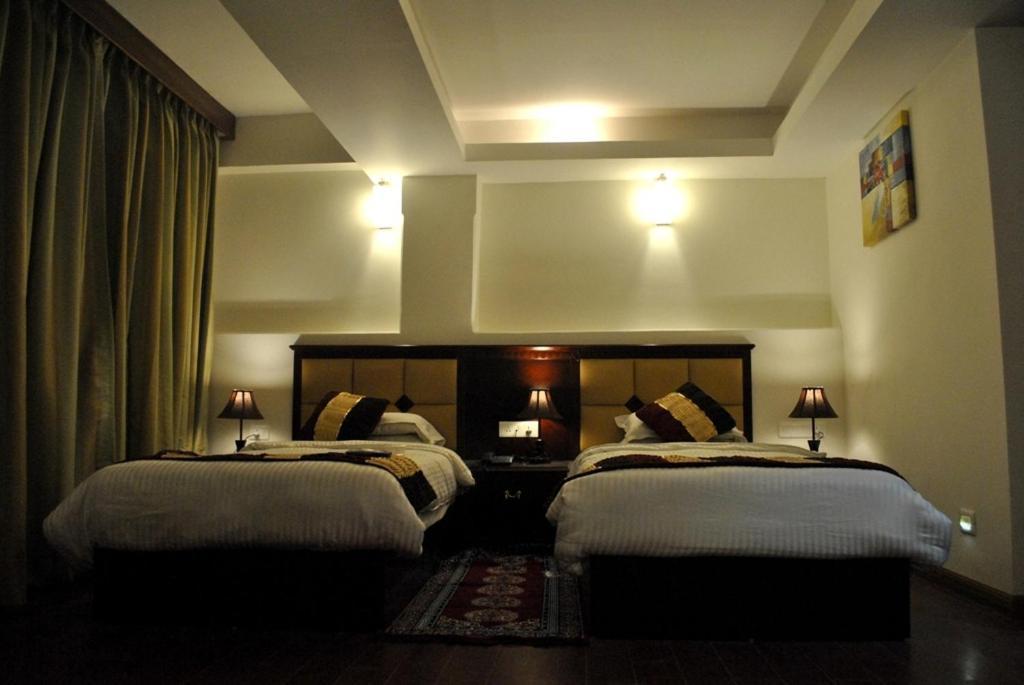 Hotel Mohit Darjeeling  Bagian luar foto